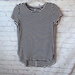 🌸Price Firm Old Navy Top Size 10/12